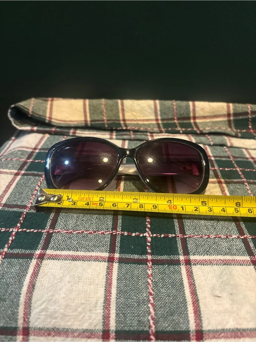 Women’s Black Fashion Sunglasses